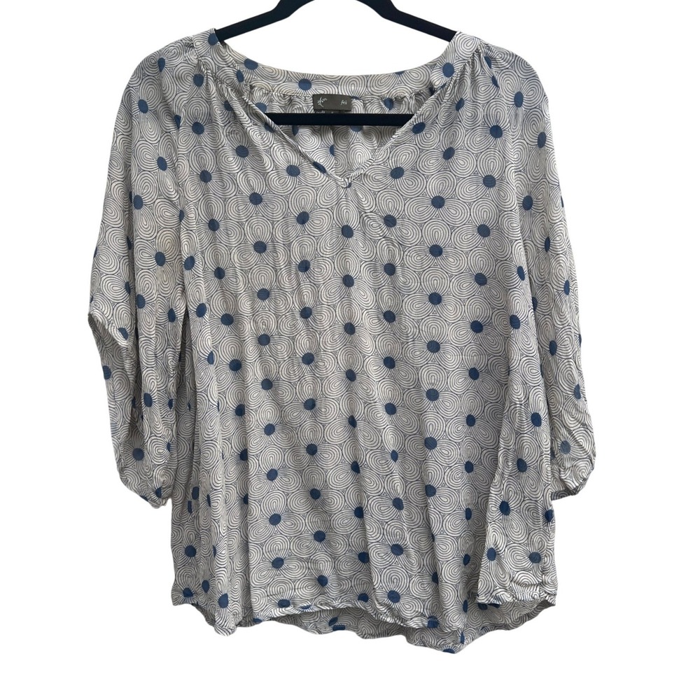 Fei Anthropologie Silk Blouse Med Cream Blue Floral V-Neck Good Boho Top Light
